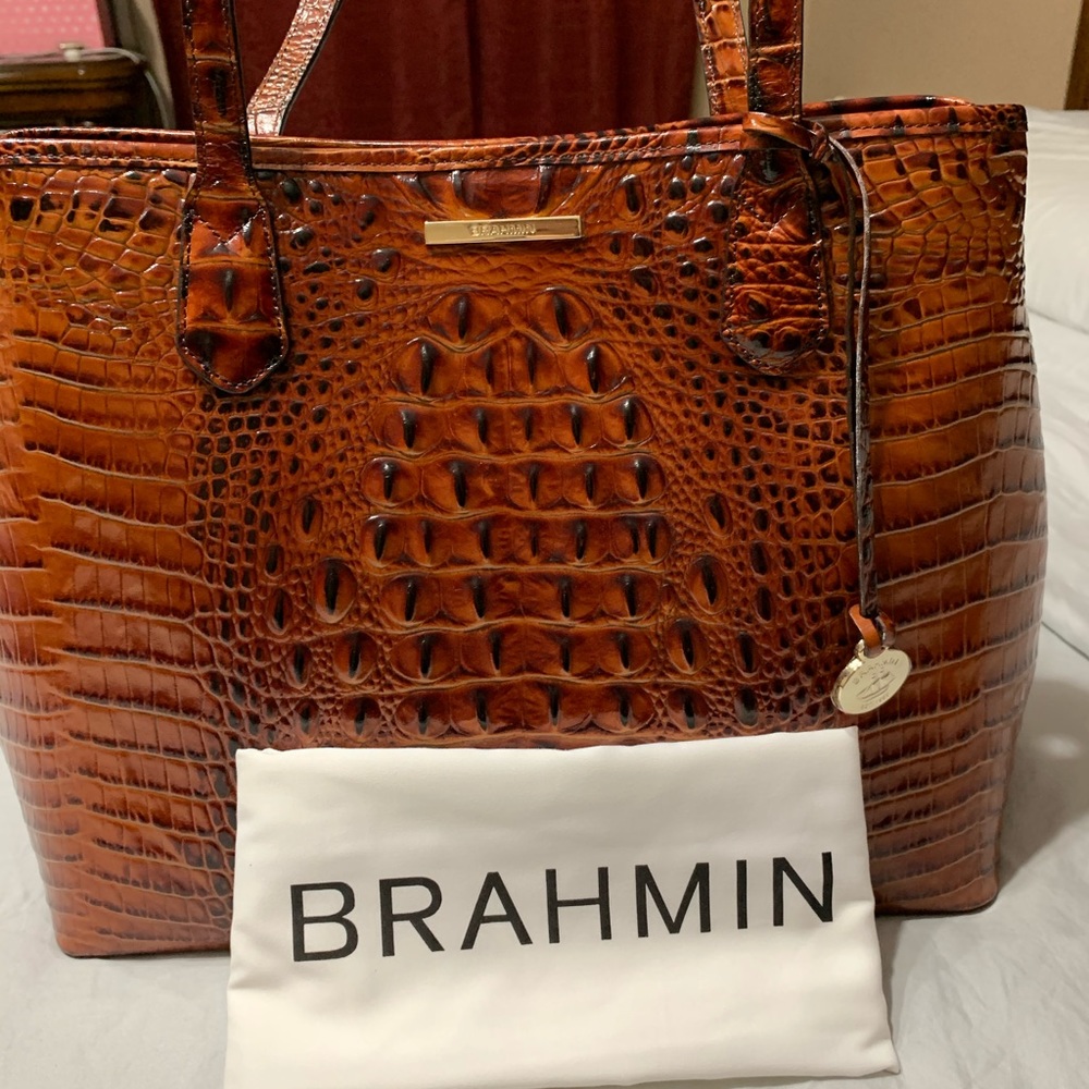 Brand new purse